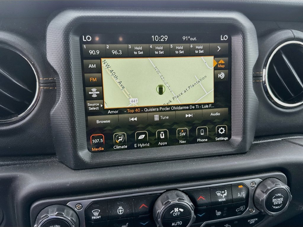 Certified 2022 Jeep Wrangler Unlimited Sahara AWD/4WD image 16