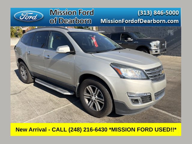 Used 2017 Chevrolet Traverse LT FWD image 1