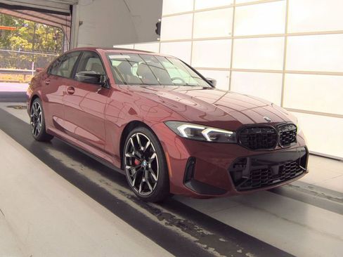 Used 2025 BMW M340i xDrive AWD/4WD image 3