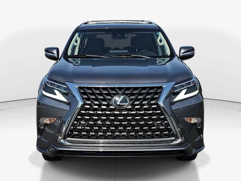 Used 2023 Lexus GX 460 Premium w/ Accessory Package AWD/4WD image 9