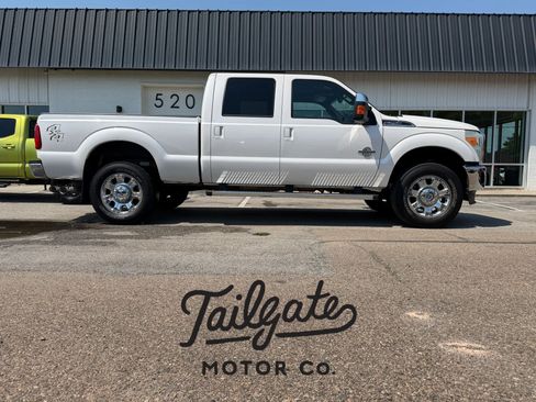 Used 2016 Ford F250 Lariat w/ Chrome Package AWD/4WD image 1