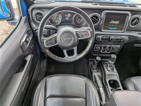 Certified 2022 Jeep Gladiator Overland w/ Popular Equipment Package image 16