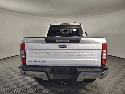 Used 2022 Ford F250 Lariat w/ Lariat Value Package AWD/4WD image 4