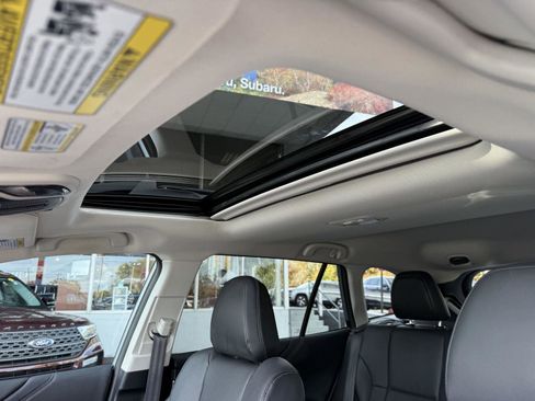 Certified 2023 Subaru Outback Limited XT image 29