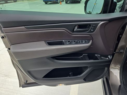 Used 2021 Honda Odyssey EX-L image 13