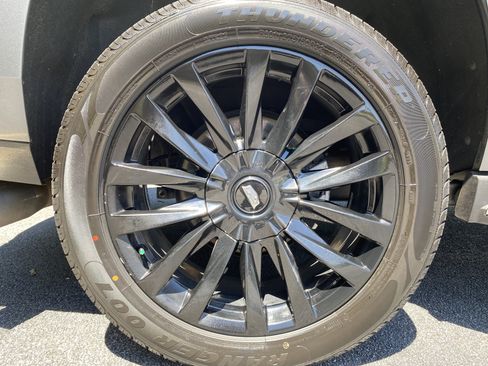 Used 2020 Cadillac Escalade Luxury AWD/4WD image 42
