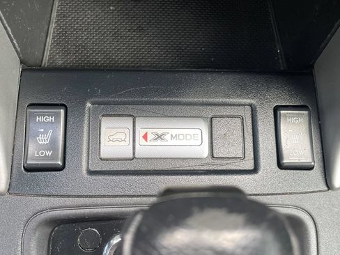 Used 2015 Subaru Forester 2.5i Touring w/ Eyesight & Navigation System AWD/4WD image 19