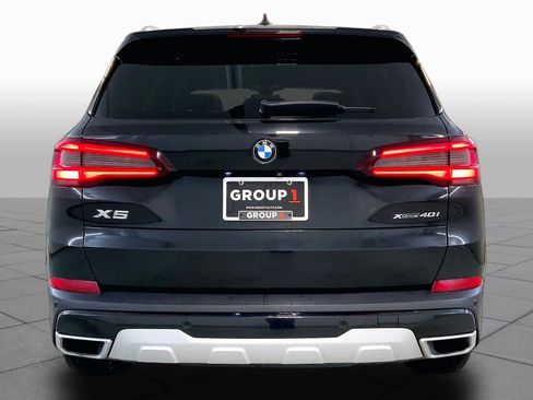 Used 2021 BMW X5 xDrive40i AWD/4WD image 4