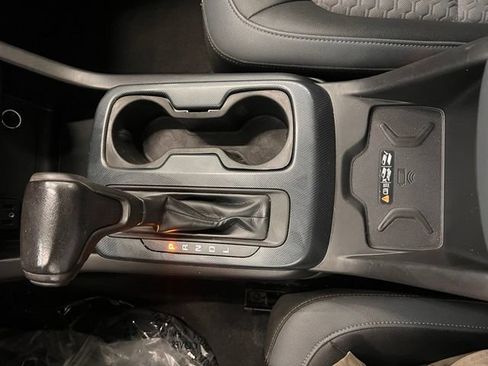 Used 2019 Chevrolet Colorado Z71 AWD/4WD image 26
