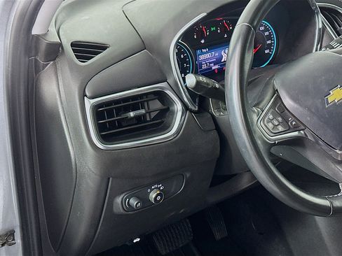 Used 2024 Chevrolet Equinox LT image 17