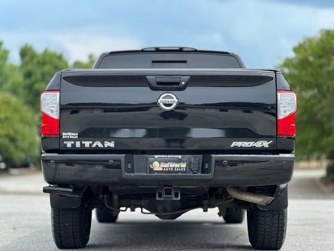 Used 2018 Nissan Titan PRO-4X AWD/4WD image 6
