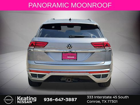 Used 2020 Volkswagen Atlas Cross Sport SE FWD image 4