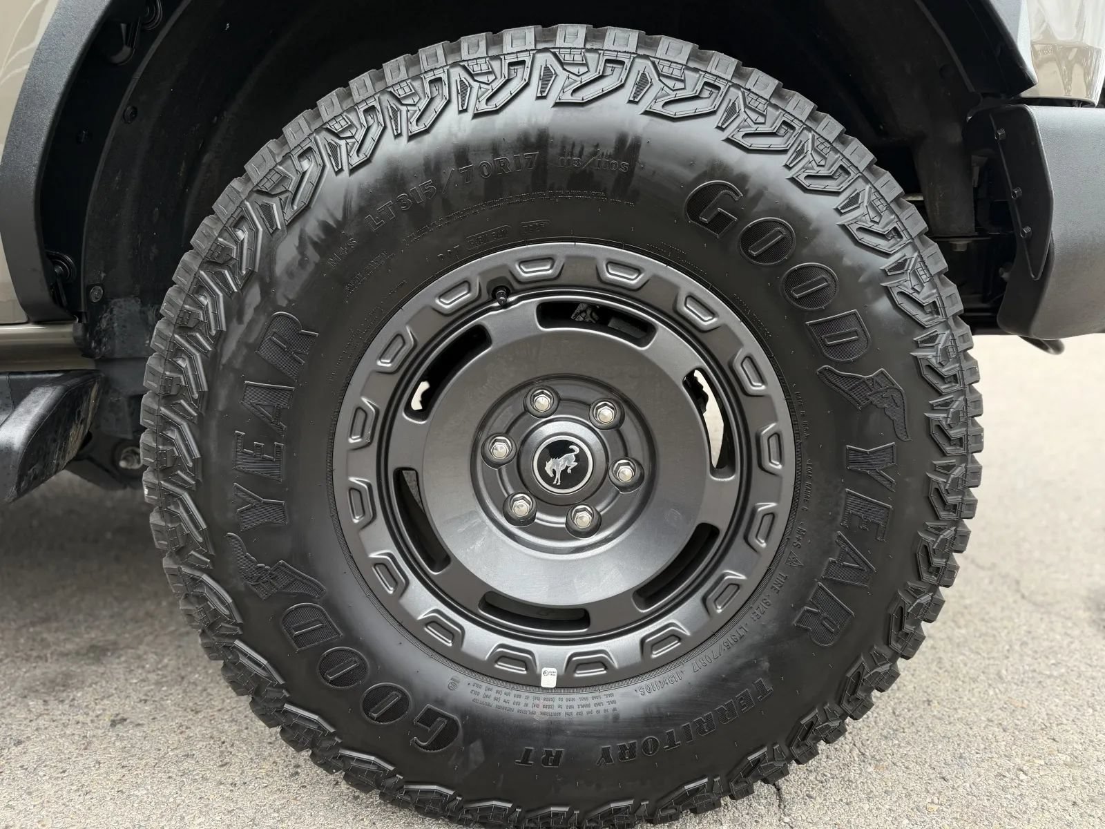 Used 2025 Ford Bronco Outer Banks w/ Sasquatch Package AWD/4WD image 46