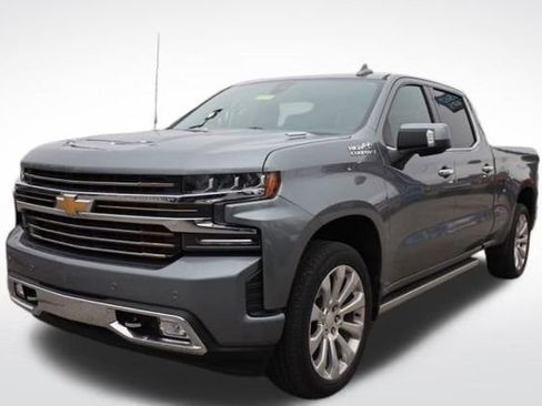 Used 2020 Chevrolet Silverado 1500 High Country image 4