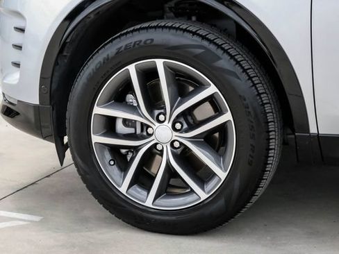 Used 2026 Land Rover Discovery Sport Landmark AWD/4WD image 65