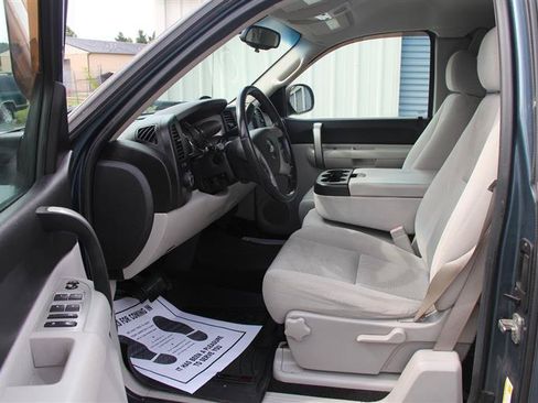 Used 2009 Chevrolet Silverado 1500 LT w/ Power Pack Plus AWD/4WD image 20