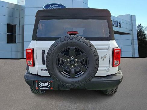 Certified 2024 Ford Bronco Black Diamond image 5