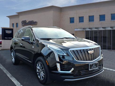 Certified 2023 Cadillac XT5 Premium Luxury image 3