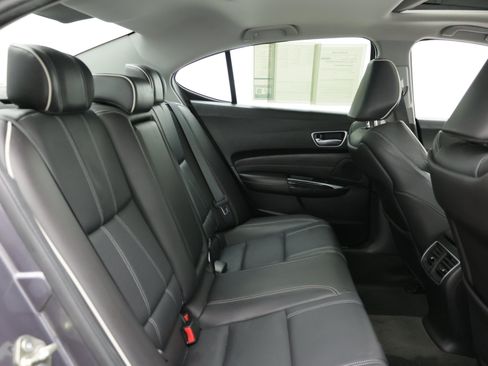 Used 2018 Acura TLX V6 w/ Technology Package FWD image 36