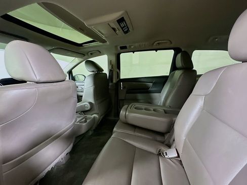 Used 2015 Honda Odyssey EX-L image 13