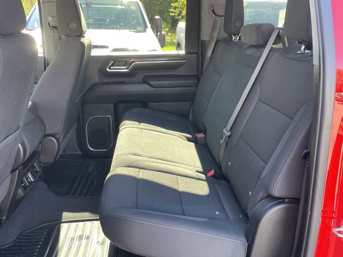 Used 2024 Chevrolet Silverado 2500 LT w/ Convenience Package image 22