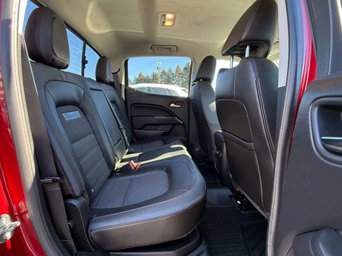 Used 2018 GMC Canyon All Terrain w/ Trailering Package image 32