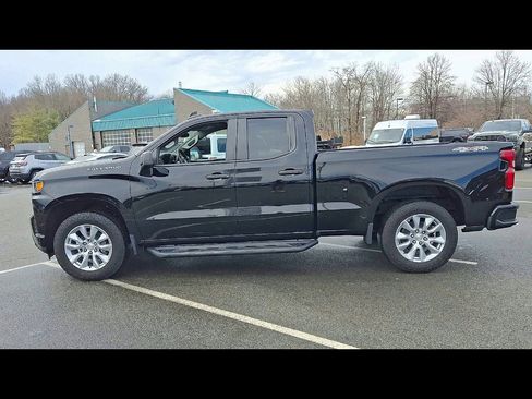 Used 2020 Chevrolet Silverado 1500 Custom image 5