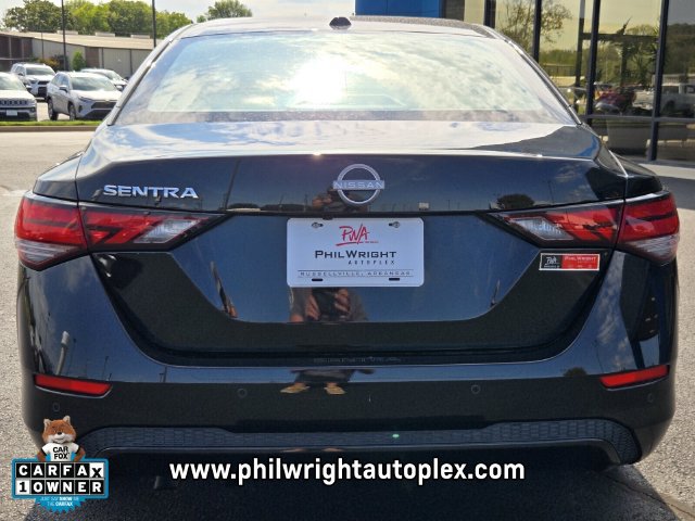 Used 2025 Nissan Sentra SV FWD image 4