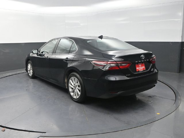 Used 2023 Toyota Camry LE AWD/4WD image 6