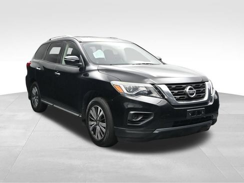Used 2017 Nissan Pathfinder S AWD/4WD image 7