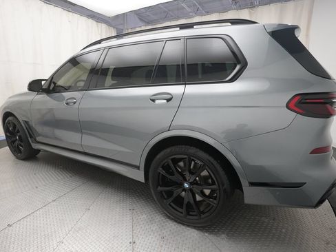 Used 2023 BMW X7 M60i w/ Executive Package AWD/4WD image 33