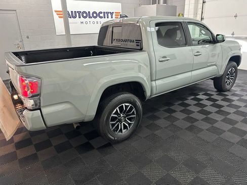 Used 2023 Toyota Tacoma TRD Sport w/ Technology Package AWD/4WD image 10