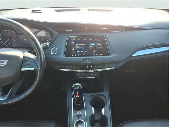 Used 2023 Cadillac XT4 Luxury w/ Driver Awareness Package AWD/4WD image 13