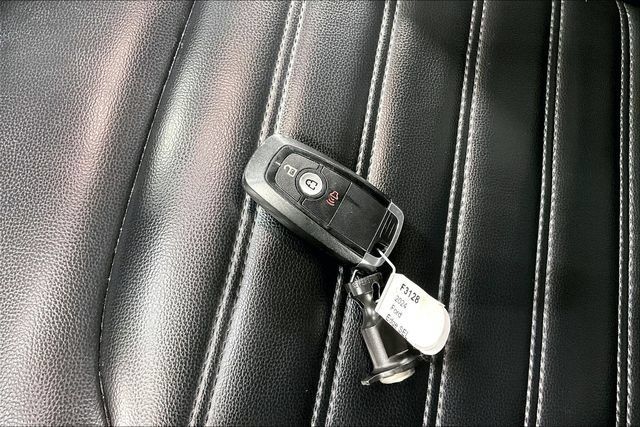 Used 2024 Ford Edge SEL AWD/4WD image 30