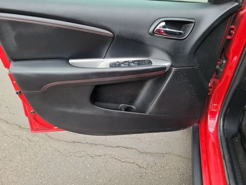 Used 2017 Dodge Journey GT w/ Driver Convenience Group FWD image 20