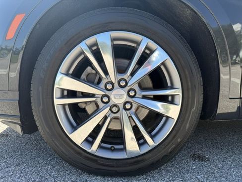 Used 2020 Cadillac XT6 Premium Luxury FWD image 9
