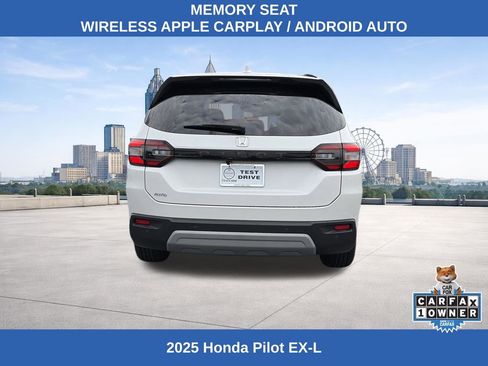 Used 2025 Honda Pilot EX-L image 4