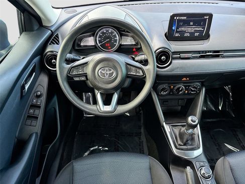 Used 2019 Toyota Yaris LE image 25