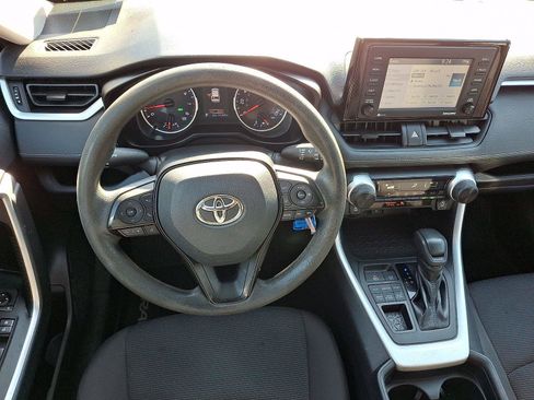 Used 2020 Toyota RAV4 LE w/ All Weather Liner Package AWD/4WD image 12