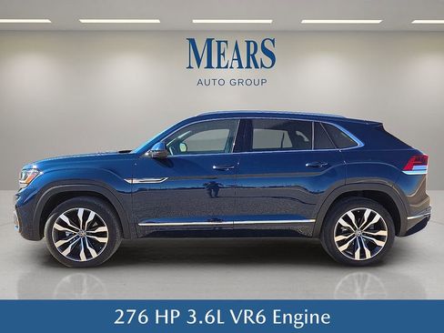 Used 2022 Volkswagen Atlas Cross Sport SEL Premium R-Line w/ Cross Sport MDO Package image 3