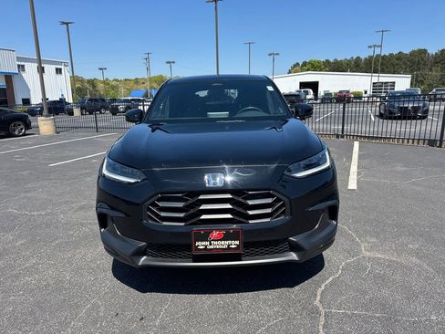 Used 2023 Honda HR-V Sport image 3