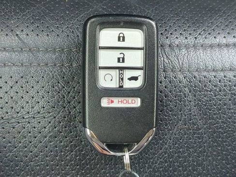 Used 2020 Honda CR-V Touring image 37