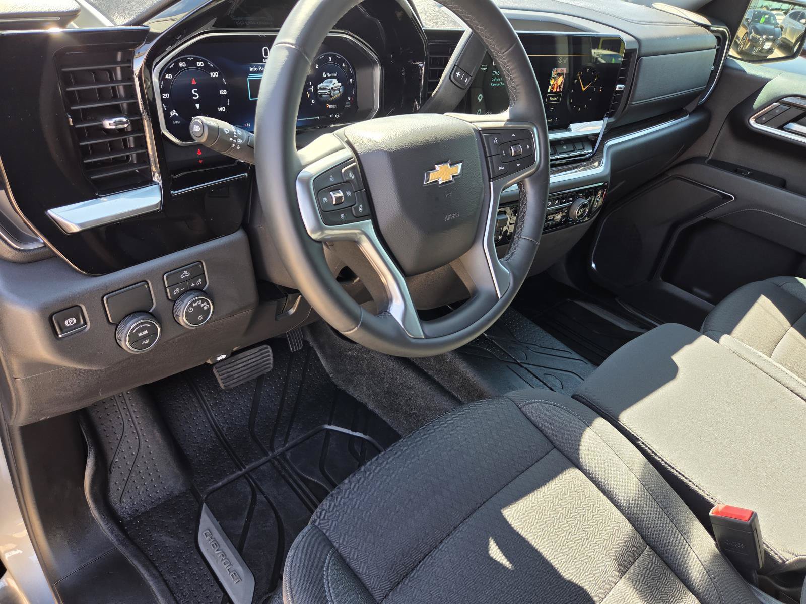 Used 2026 Chevrolet Silverado 1500 LT w/ Protection Package RWD image 20