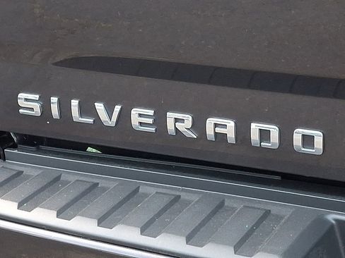 Used 2016 Chevrolet Silverado 1500 LT w/ All Star Edition AWD/4WD image 27