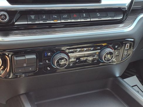 New 2025 Chevrolet Silverado 2500 LTZ w/ LTZ Convenience Package image 19