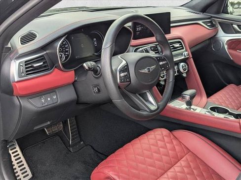 Used 2023 Genesis G70 3.3T w/ Sport Prestige Package RWD image 9
