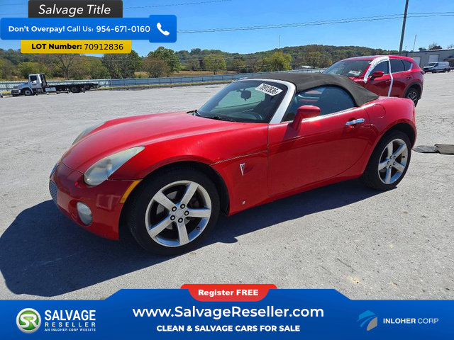 Used 2008 Pontiac Solstice Convertible w/ Premium Package RWD image 1
