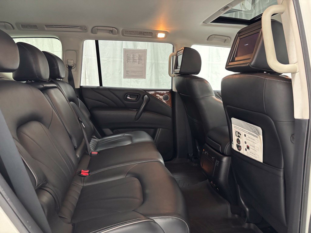 Used 2015 INFINITI QX80 4WD w/ Deluxe Technology Package image 55
