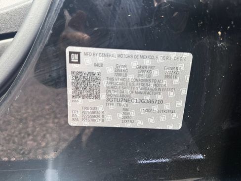 Used 2018 GMC Sierra 1500 SLT w/ SLT Premium Package AWD/4WD image 31
