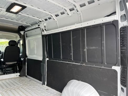 Used 2026 RAM ProMaster 2500 w/ Convenience Group FWD image 28